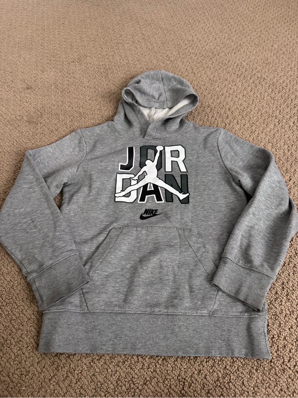 Nike Jordan Men's Gray Crewneck Hoodie with Jumpman Logo